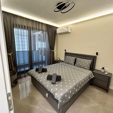 Le Bijou Lauta Forest Апартаменти