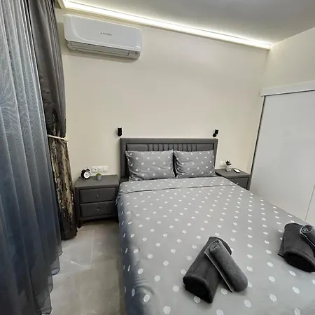 Le Bijou Lauta Forest 公寓